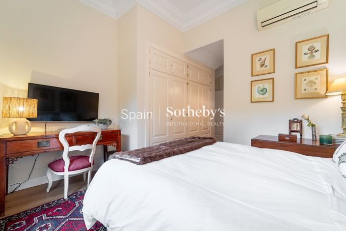 Image No.19-5 Bed Villa for sale