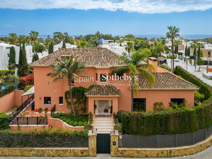 Image No.2-5 Bed Villa for sale