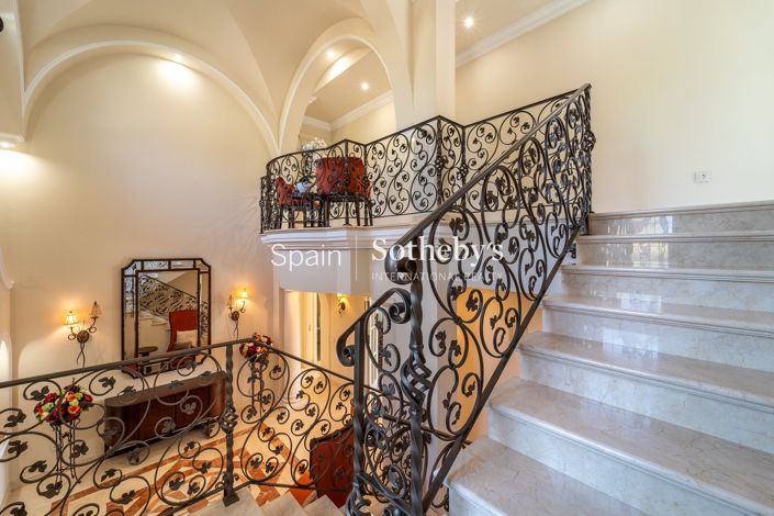 Image No.17-4 Bed Villa for sale
