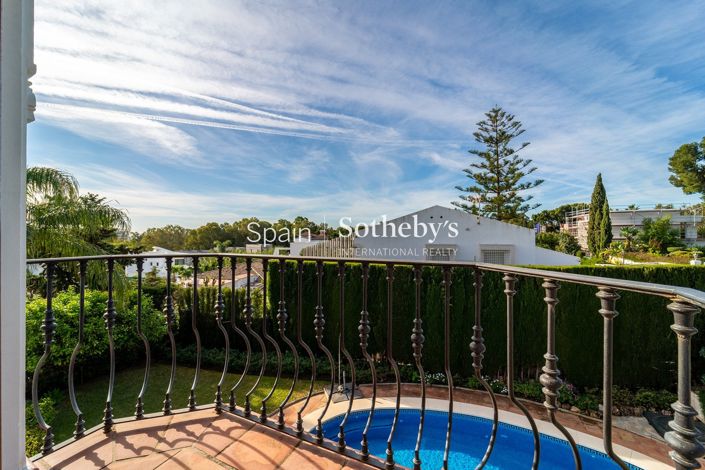 Image No.22-4 Bed Villa for sale
