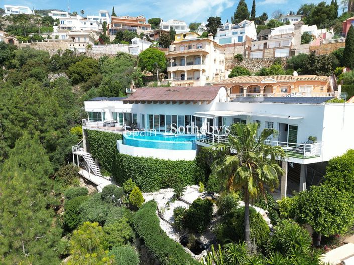 Image No.19-Villa de 4 chambres à vendre à Benalmadena