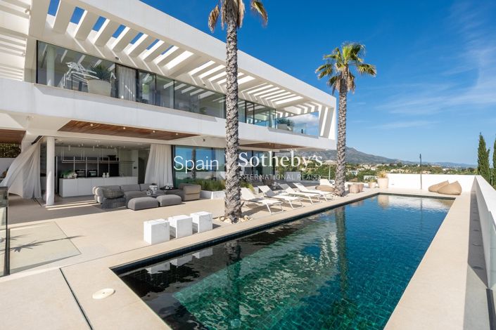 Image No.25-6 Bed Villa for sale