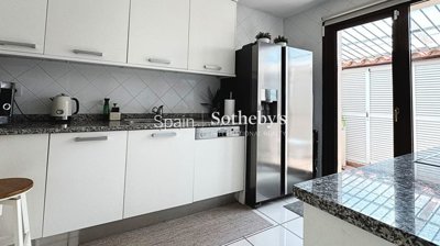img326700ab065b0e-a8cf-4680-a4a3-3f83bd6ba565