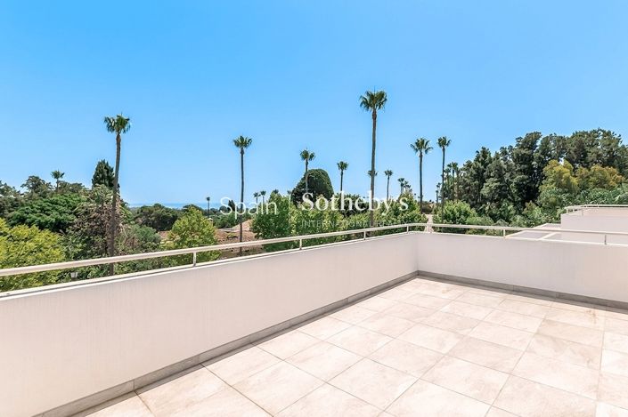 Image No.26-5 Bed Villa for sale