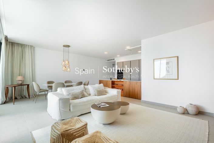 Image No.4-3 Bed Flat for sale