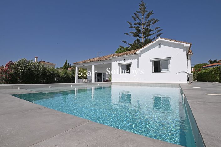 Image No.28-4 Bed Villa for sale