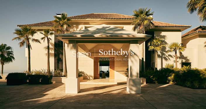 Image No.30-9 Bed Villa for sale