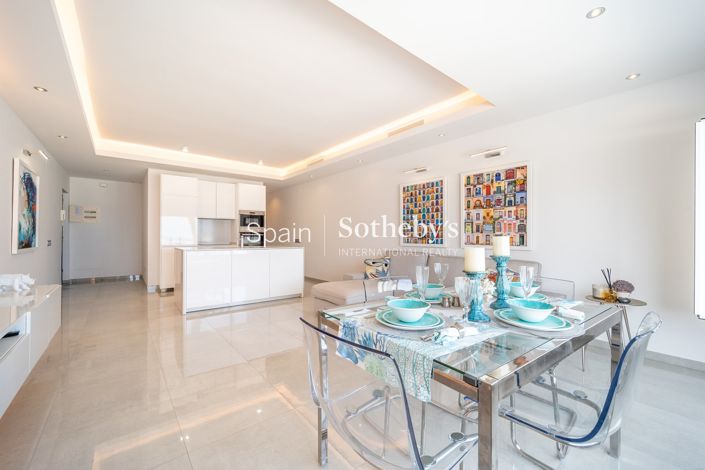 Image No.6-2 Bed Flat for sale