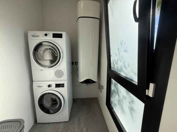 Image No.11-Villa de 3 chambres à vendre à Alicante