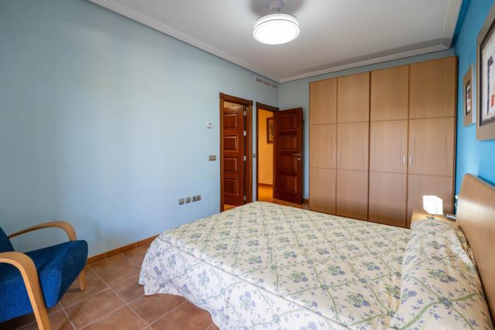 Image No.26-5 Bed Villa for sale
