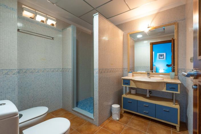Image No.25-5 Bed Villa for sale