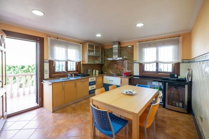 Image No.7-5 Bed Villa for sale