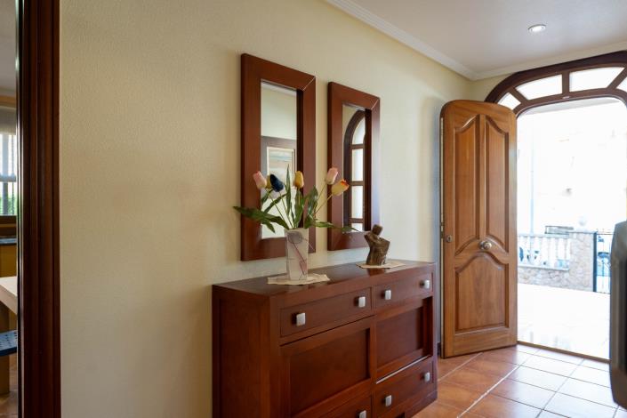 Image No.6-5 Bed Villa for sale