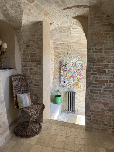 Image No.19-2 Bed Apartment for sale