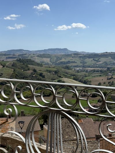 Image No.32-2 Bed Apartment for sale