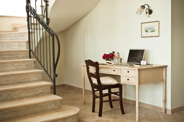 Image No.11-4 Bed Country House for sale