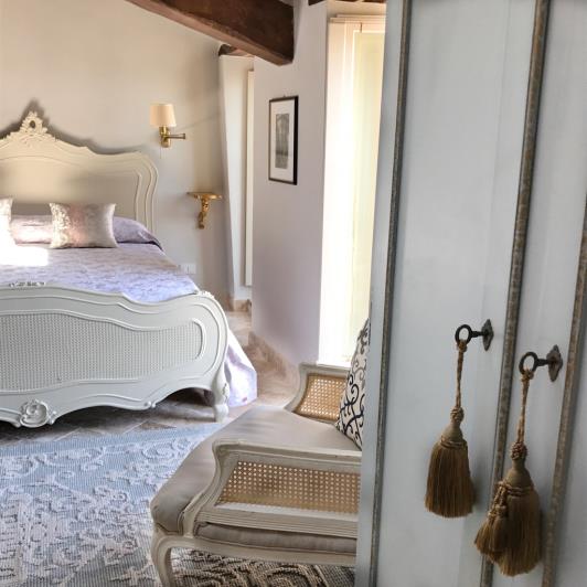 Image No.9-4 Bed Village House for sale