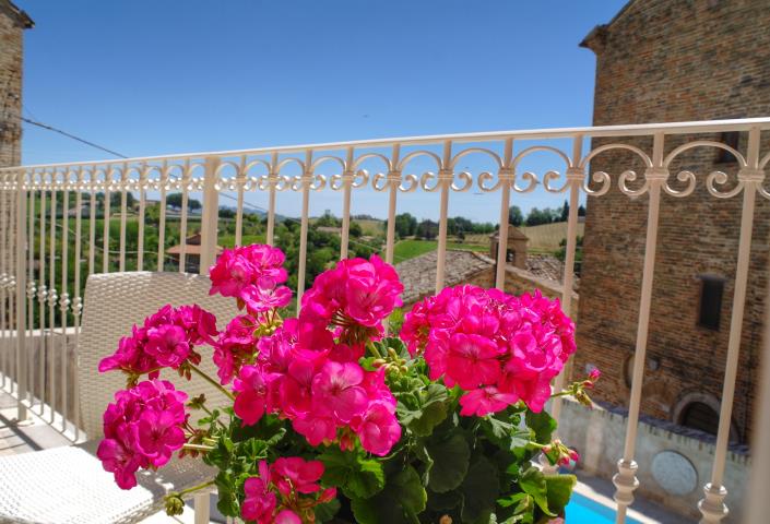 Image No.46-4 Bed Village House for sale