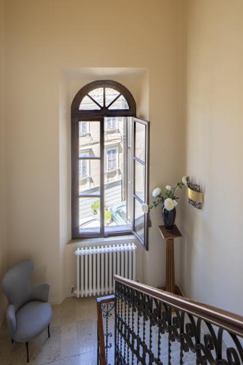 Image No.16-4 Bed Townhouse for sale