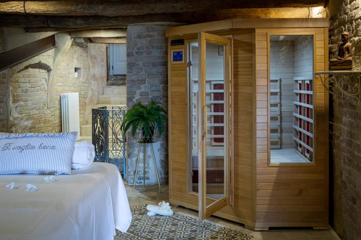 Image No.14-4 Bed Village House for sale