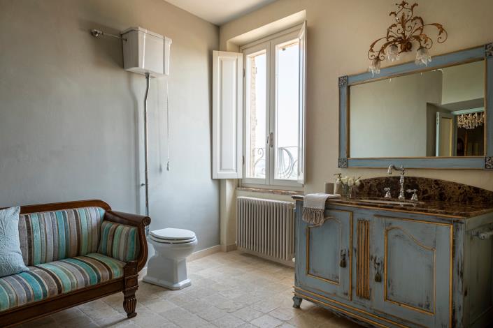 Image No.32-4 Bed Village House for sale