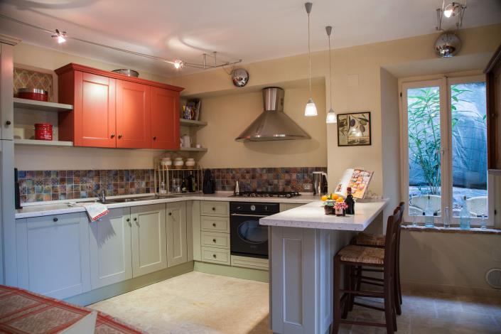 Image No.6-3 Bed Townhouse for sale