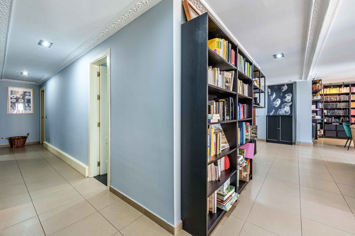 Image No.12-4 Bed Apartment for sale