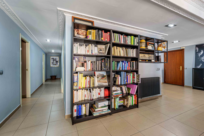 Image No.13-4 Bed Apartment for sale