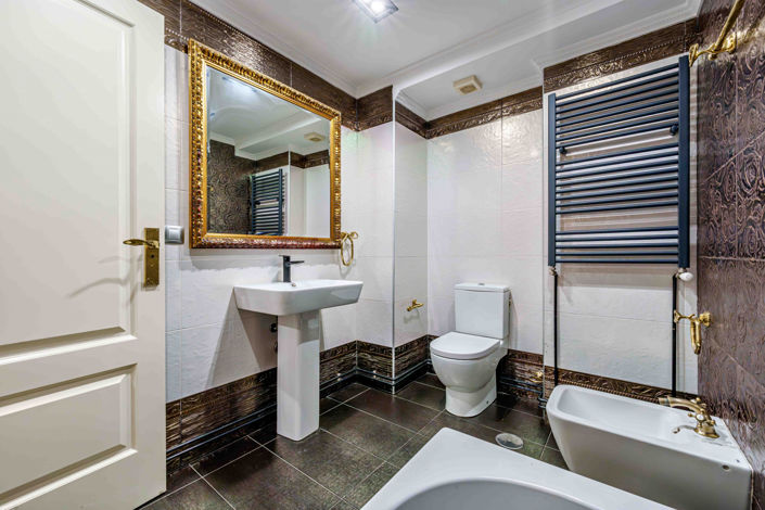 Image No.16-4 Bed Apartment for sale