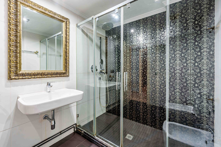 Image No.21-4 Bed Apartment for sale