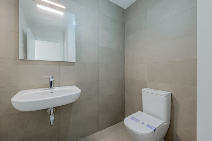 Image No.21-4 Bed Penthouse for sale