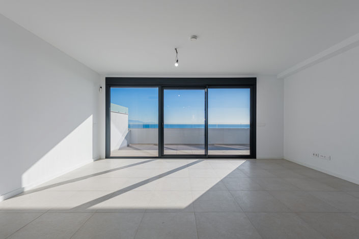 Image No.10-3 Bed Penthouse for sale