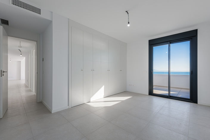 Image No.16-3 Bed Penthouse for sale