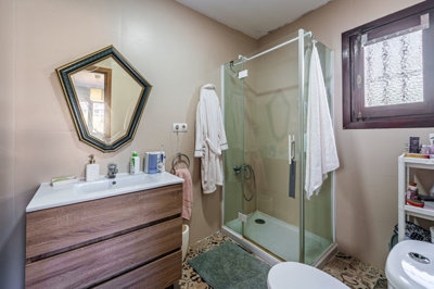 b98le8d7m9k3degpefzhs0lif8u4xzvzhwxtmggyekxx9