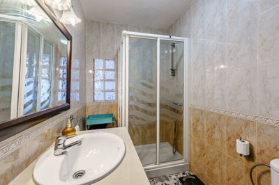 b98le8d7m9k3degpefzhs0lif8u4xzvzhwxtmggyekxx9