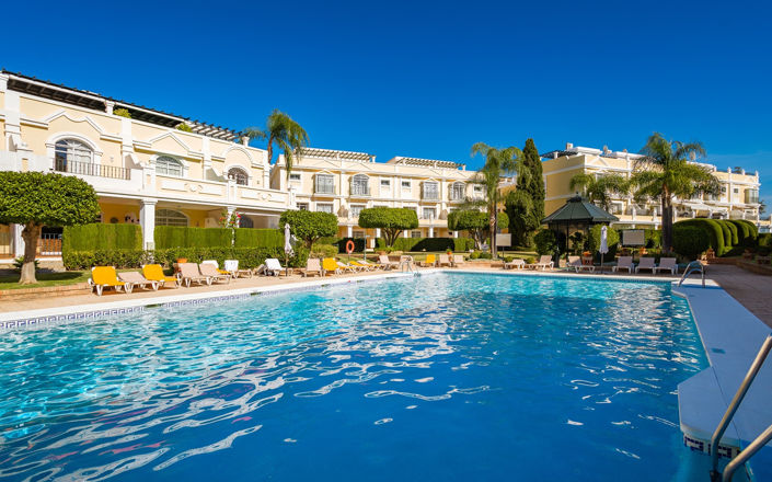 Image No.21-3 Bed Property for sale