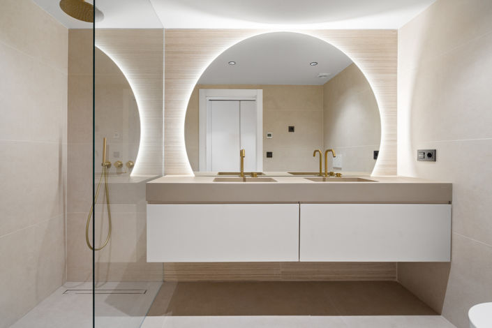 Image No.13-3 Bed Property for sale