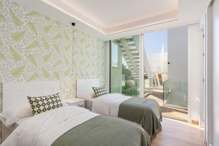 Image No.9-4 Bed Villa for sale