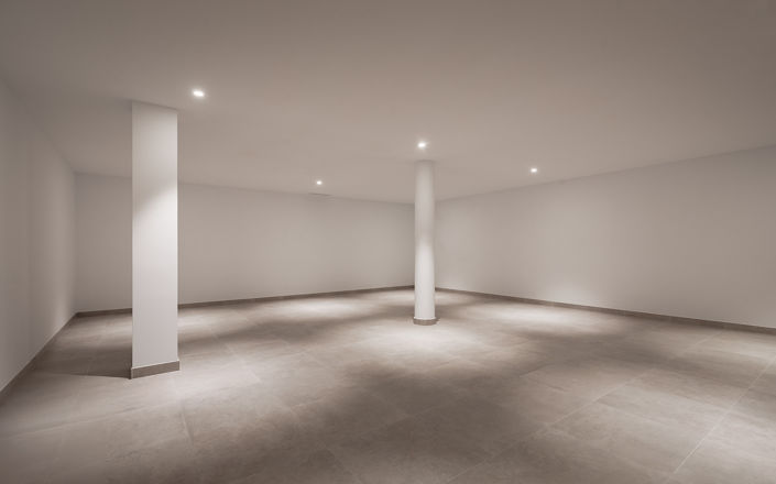 Image No.21-5 Bed Villa for sale