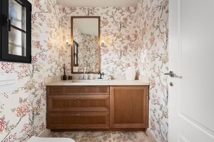 Image No.19-2 Bed Townhouse for sale