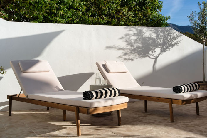 Image No.23-2 Bed Townhouse for sale