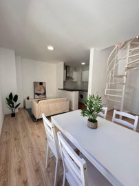 b98le8d7m9k3degpefzhs0lif8u4xzvzhwxtmggyekxx9