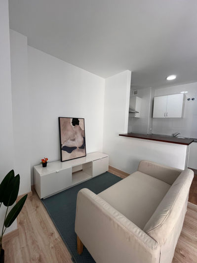 Image No.9-2 Bed Property for sale