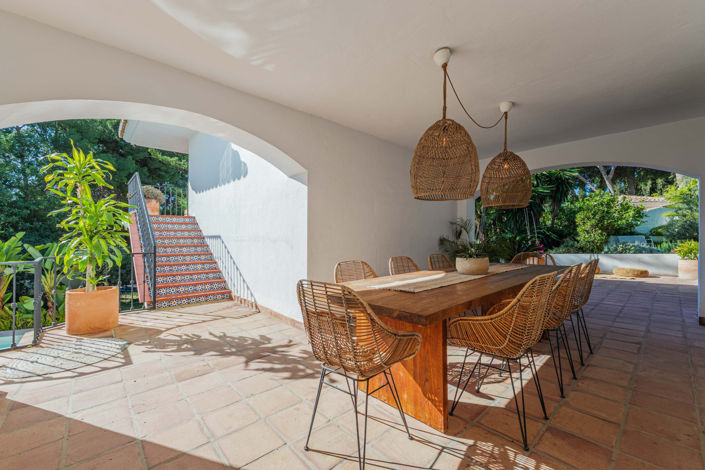 Image No.12-4 Bed House for sale