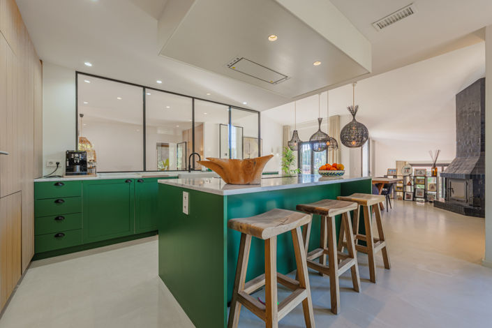 Image No.20-4 Bed House for sale