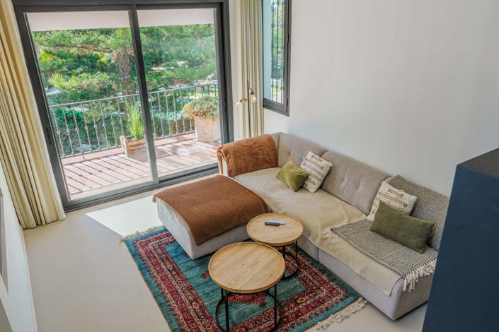 Image No.21-4 Bed House for sale