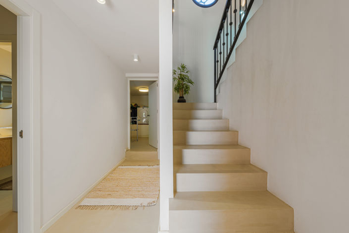 Image No.22-4 Bed House for sale