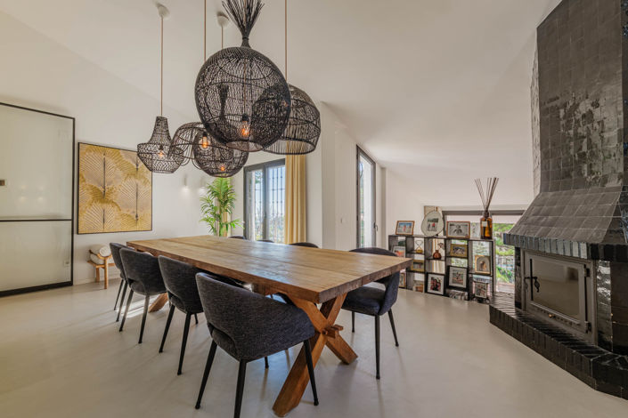 Image No.25-4 Bed House for sale