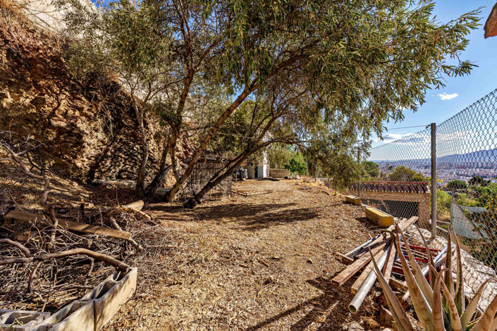 Image No.31-3 Bed House for sale