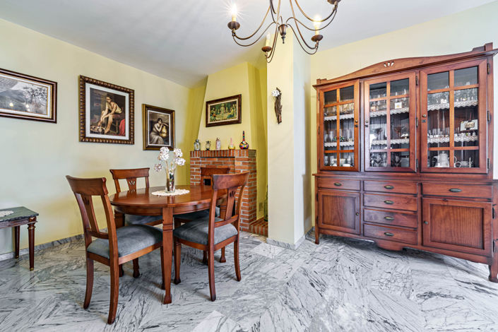 Image No.5-3 Bed House for sale